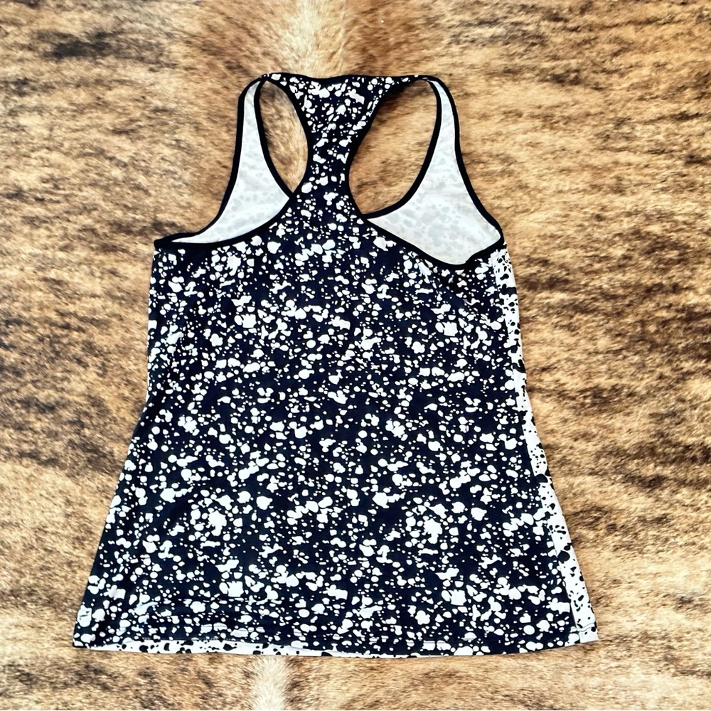 Workout tank top - Picture 2 of 2
